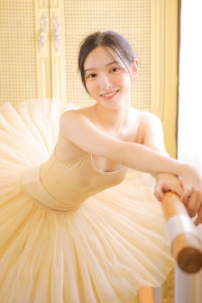 新唐伯虎点秋香